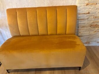 Žlte kreslá( zlaté)