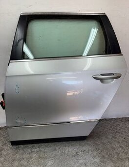 VW Passat B6 kombi ľavé zadné dvere - 1
