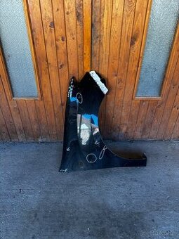 Dacia Logan II Sandero II 2012- pravý blatník - 1