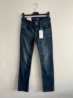 • Na predaj nové dámske rifle Tom Tailor •