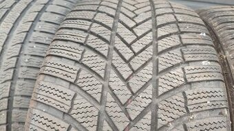 Nokian , Bridgestone 245/45 r 17