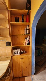 Kuchynská linka, vstavané skrine, police a iné