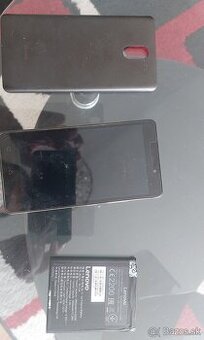 Predam pokazeny mobil