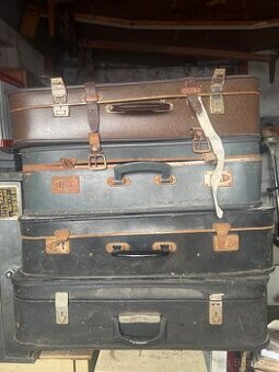 Kufor retro 1 kus 5€