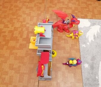 Predam paw patrol knihts hrad a figurku