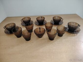 Dymové sklo - šálky a poháre