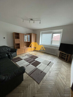 Prenajmem tehlový 2 izbový byt v Nových Zámkoch