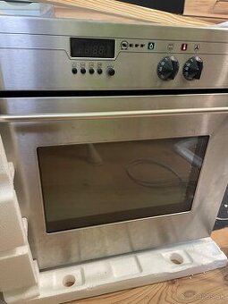 Vstavaná rúra NEFF