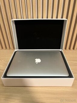 Apple MacBook Air 13” (A1466) – 70€
