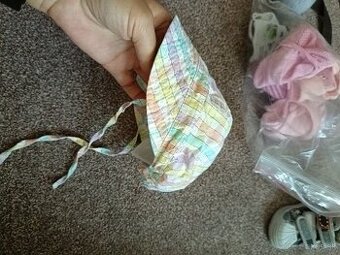 Čiapka so šiltom na šnúrky, č 74, 6-9 mesiacov