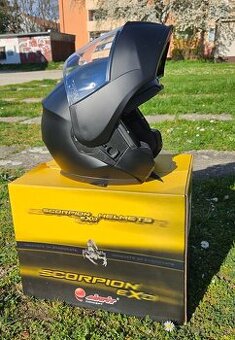 Prilba Scorpion EXO
