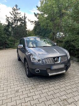 Nissan Qashqai 2.0 benzín automat 4x4, vyššia výbava