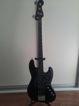Bassgitara fender squier jazz bass deluxe active