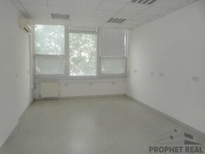 Prenájom klimatizovanej kancelárie 25m², Drobného ul., Dúbra