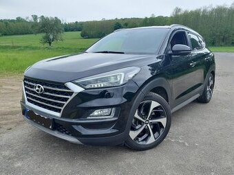 Hyundai Tucson 2.0 CRDi Premium 4x4 ● plná výbava