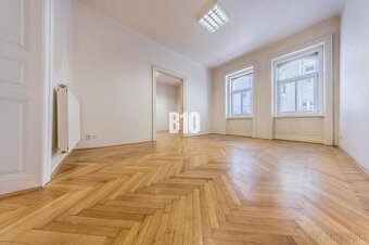 4i (93,5m2) byt v histrorickom centre Bratislavy - Tallerova