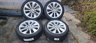 18 Skoda Octavia - 225/45R18