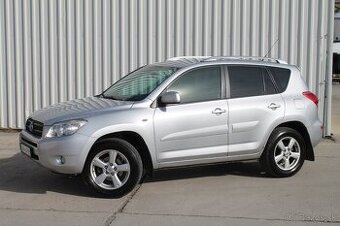 Toyota RAV4 2.0 VVT-i možný odpočet DPH