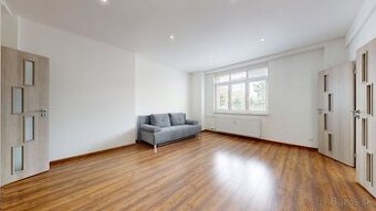 3 izb. 98 m2 - ŠKULTÉTYHO ul. - TRNAVSKÉ MÝTO - 98 m2