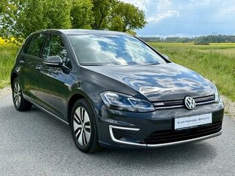 Volkswagen e-Golf, 32kWh,SoH 89%,CCS,NAVI, s DPH 13 960,-EUR