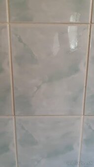 Kúpim kúpelňové obkladačky