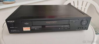 SONY SLV - SE700 Hi-Fi STEREO - Video s ovládačom