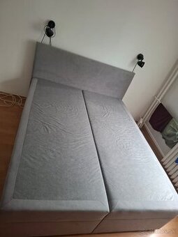 Box Spring postel Island