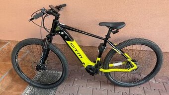 CTM PULZE - matná limetková / čierna 630Wh L (19") 2023 (17