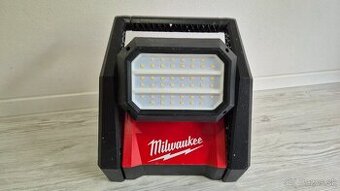 MILWAUKEE M18™ Vysokovýkonné priestorové svietidlo