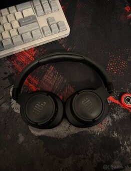 JBL TUNE 710bt