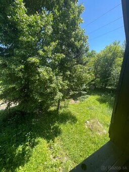 Rekreačná chata - pozemok 400 m² Valča – Brčná