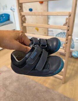 Prechodne celorocne barefoot protetika topanky