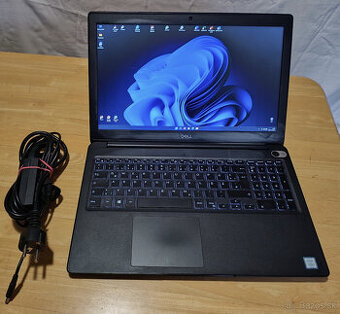 Notebook DELL Latitude 3500 - i5 / SSD / nová batéria