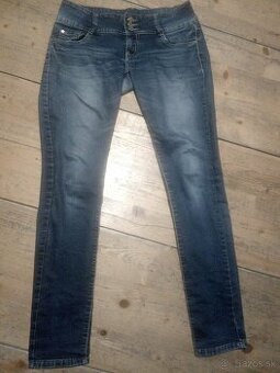 Dámske a dievčenské nohavice