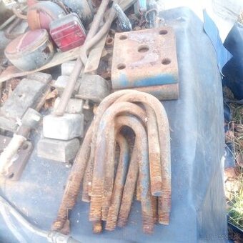 Predám záves náprava 7t 5t 8t 9t vyklapacia vlečka Zetor