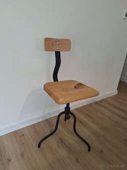 BAŤOVKA OTOČNA STOLIČKA