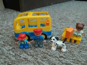 Lego Duplo školský autobus