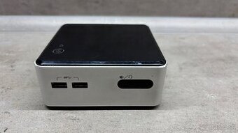 Mini počítač Intel NUC