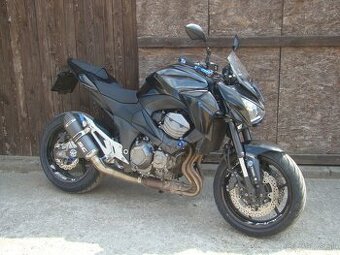 KAWASAKI Z800