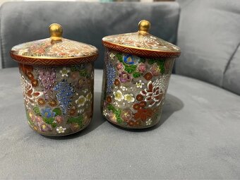 2 Oriental Small jars and lids Flowers with Gold trim