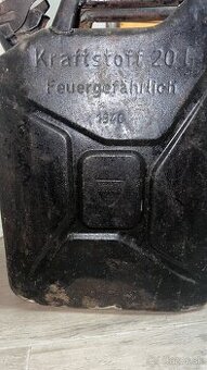 starý nemecký vojenský kanister Wehrmacht Kanister)