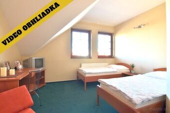 Apartmán s kúpeľňou blízko centra, Braneckého, Nitra