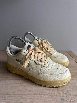Nike Air Force 1 Low