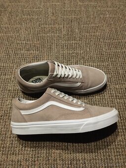 2x Tenisky boty Vans, velikost 46