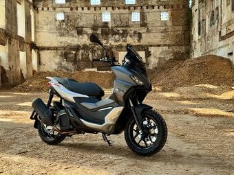 Predam Aprilia SR GT 125 model 2024