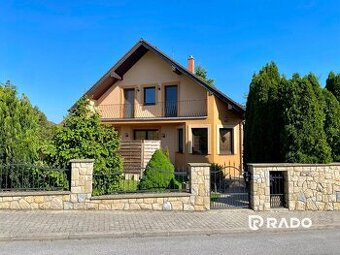RADO | Pokojné bývanie pre Vašu rodinu | 5i dom | T. Turná