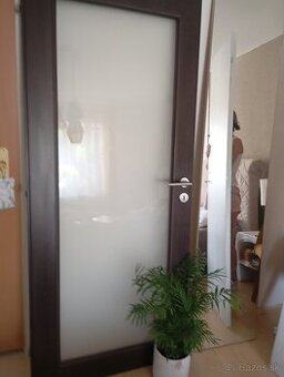 Predám dvere 80-tky pravé - 1