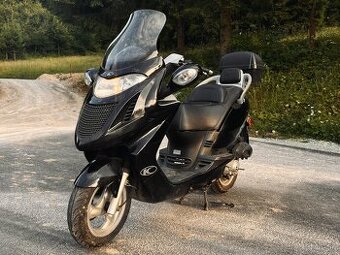 Skúter Kymco Grand Dink 50