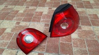 Zadné svetlá vw golf V - 1