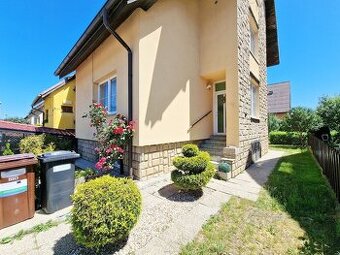 PREDAJ: 8 IZBOVÝ RODINNÝ DOM 374 M2, POZEMOK 355 M2, POPRAD